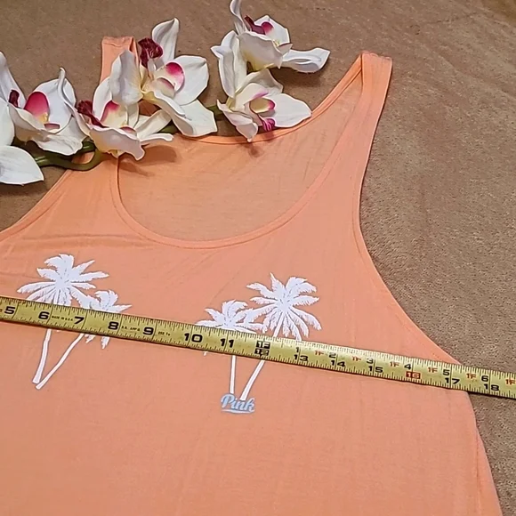 NWOT - PINK VS Tank Top - Picture 4 of 6